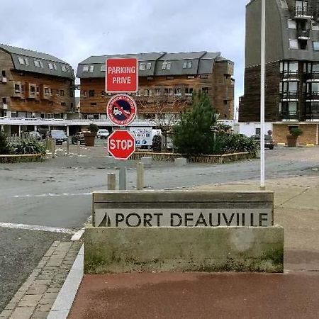 Le Loft-Boat Apartment Deauville Ngoại thất bức ảnh