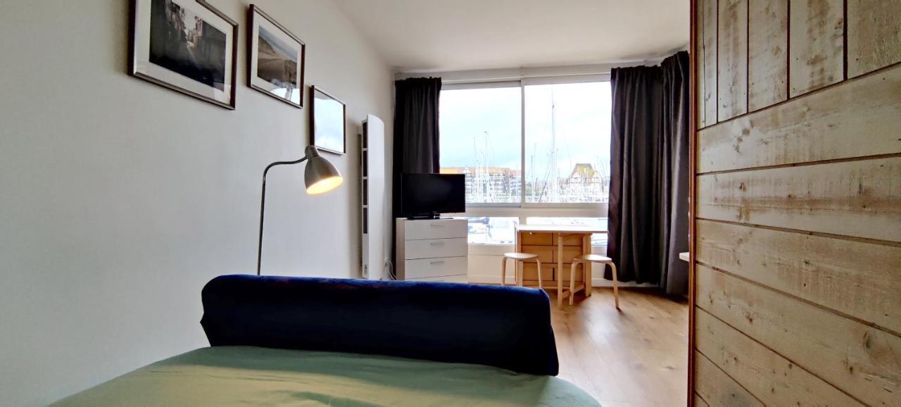 Le Loft-Boat Apartment Deauville Ngoại thất bức ảnh